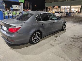 BMW E60