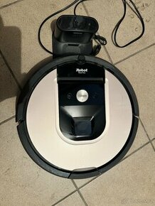 iRobot Roomba 966 a Bráava