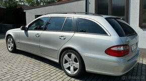 Mercedes-Benz E320CDi 150kw TOP STAV