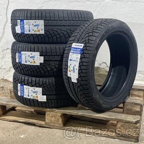 NOVÉ Zimní pneu 235/45 R18 98V Sailun