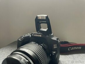 Canon EOS 250D + 18-55mm EF-S