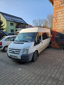 Ford Transit 9 míst