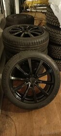 Borbet RE 9,5 x 20" 5x114,3 + Michelin P. S. 4S 255/45 ZR20 - 1