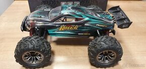 RC auto truggy SPIRIT RACER SUPER + 4 nové baterie ,záruka