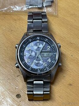 Casio Oceanus ocw-520t solar, radio, titanium