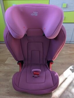 Autosedačka Britax Römer Kidfix 2 R 2021 Wine Rose