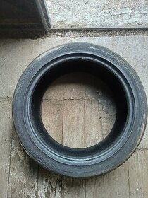 Letní pneu 245/40 R18 Vredestein - 1