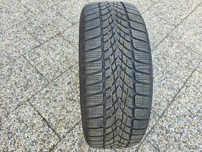 Pneumatiky Dunlop 235/55 R 19 SP Winter sport 4 D