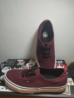 Prodám VANS Authentic boty