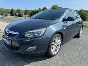 Opel Astra, 2.0 CDTi 118kW PO SERVISU