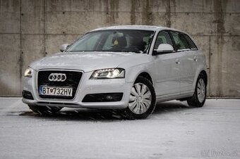 Audi A3 1.8 T FSI Attraction - 1