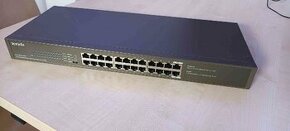 Switch Tenda TEG1124P-24-250W 24portů 19" 1U VLAN