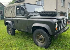 Land Rover Defender 90