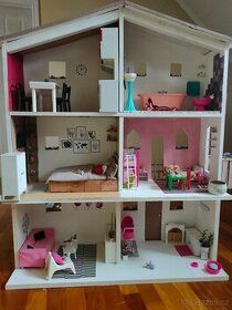 Dům pro panenky