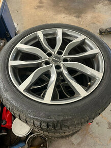 275/45r214 RANGE ROVER SPORT