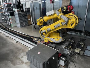 Kloubový robot Fanuc Robot R1000iA/100F, r. v. 2019 - 1