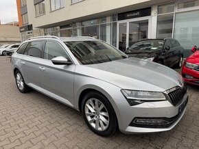 Škoda Superb 3 2.0 TDI 110kW DSG Matrix LED ACC Navi Keyless