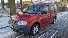 Volkswagen Caddy 1.6 benzín,5 míst, r.v. 2005,  tažné zař.