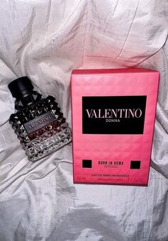 Valentino Donna Born in Roma Intense 100ml