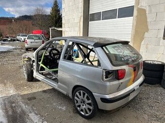 Alu kola spider Fabia 1 r16