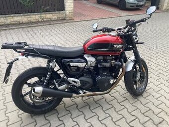 Triumph Speed Twin