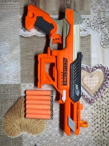 Nerf Accustrike series Falkonfire