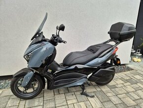 YAMAHA X-MAX 300 Tech Max - 1