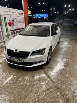 Škoda Superb 3 2.0 TSI L&K sedan, 162kw + úprava.