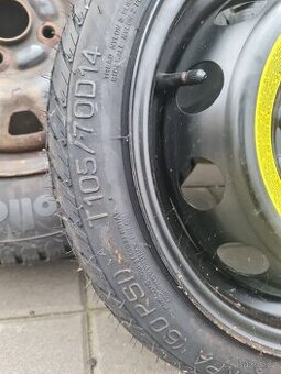 Zimní pneu Apollo 165/70 R14