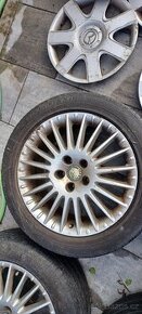 Litá kola Alfa Romeo 17 palců 5x110 rozteč