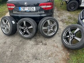 Alu 5x112 R18 Borbet se zimnima pneu