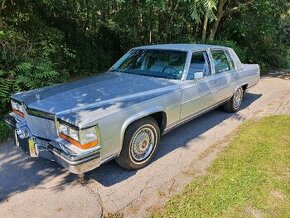 Cadillac brougham 5.0 V8 1987