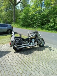 Yamaha XVS DragStar 1100 (Kanadská verze )