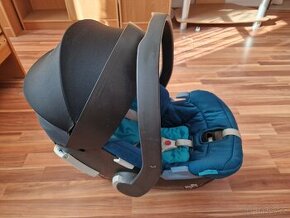 Autosedačka Cybex Aton 5 + isofix