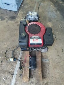 Motor Briggs&Stratton 10,5hp