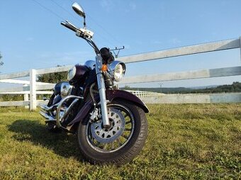 Suzuki Intruder C800 r.v. 2011