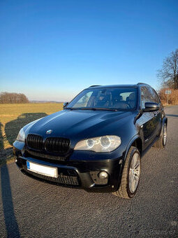 BMW X5, 40D M-PAKET VELMI PĚKNÝ STAV 