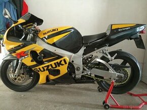 Suzuki GSX-R 750