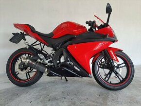 Yamaha YZF R125 - 1