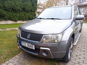 Suzuki Grand Vitara II 2,0i, 103 kW