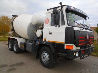 Autodomíchávač TATRA T815 6X6