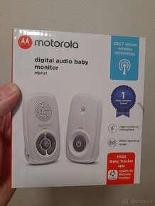 Digitalní audio chůvička na 230V