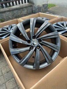 ORIGINÁL Alu Škoda Perseus R18, 5x112 - TOP STAV