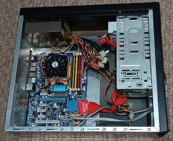 PC na díly s deskou GIGABYTE GA-MA770-UD3 - 1