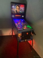 Flipper, pinball, hra s kuličkou, Dirty Harry, Wiliams - 1