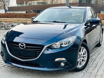 Mazda 3 1.5i BENZÍN 74KW MANUÁL NAVIGACE DVOUZ. KLIMA