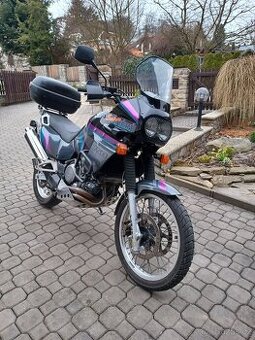 Yamaha XTZ 750