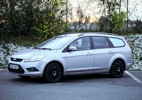 Pronájem/zapůjčení vozu Ford Focus Combi (car for rent)