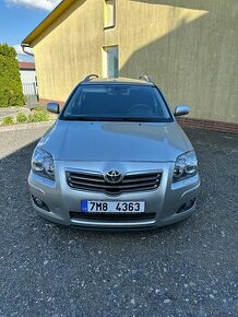 Toyota Avensis T25 11/2007 2.2 D-CAT Executive