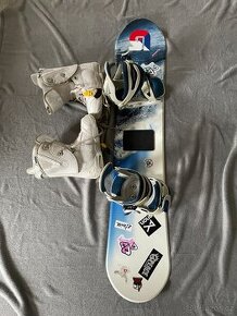 Snowboard 120 cm + boty Burton 36-36,5